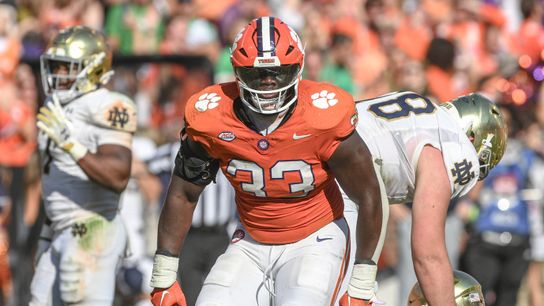 Ruke Orhorhoro NFL Draft Scouting Report (Scouting Reports). Photo by Ken Ruinard-USA TODAY Sports